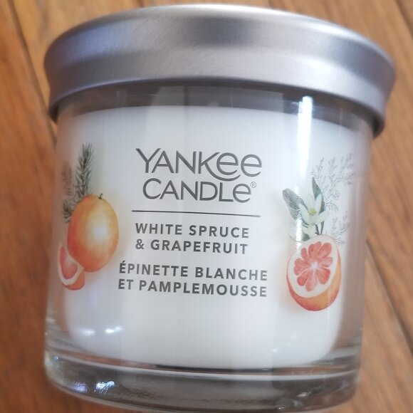 Yankee Candle Other - Yankee Candle White Spruce & Grapefruit 3oz nwto